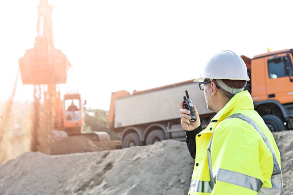 Two-Way Radios: The Unsung Hero of Efficient Work Communication